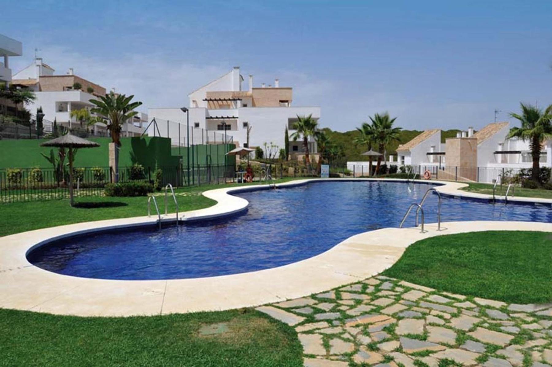 2127-Superb 2 Bedrooms , Lovely Terraces And Pool サン・ロケ エクステリア 写真