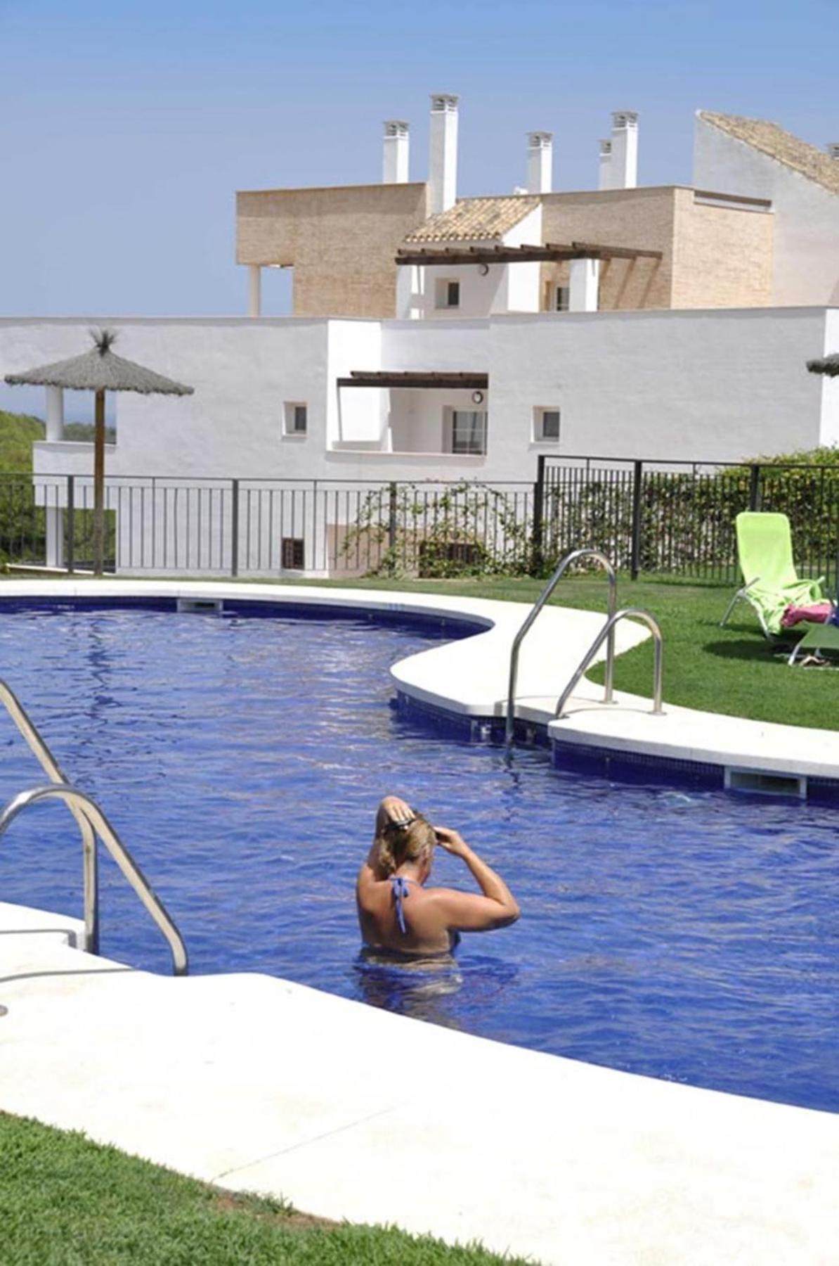 2127-Superb 2 Bedrooms , Lovely Terraces And Pool サン・ロケ エクステリア 写真